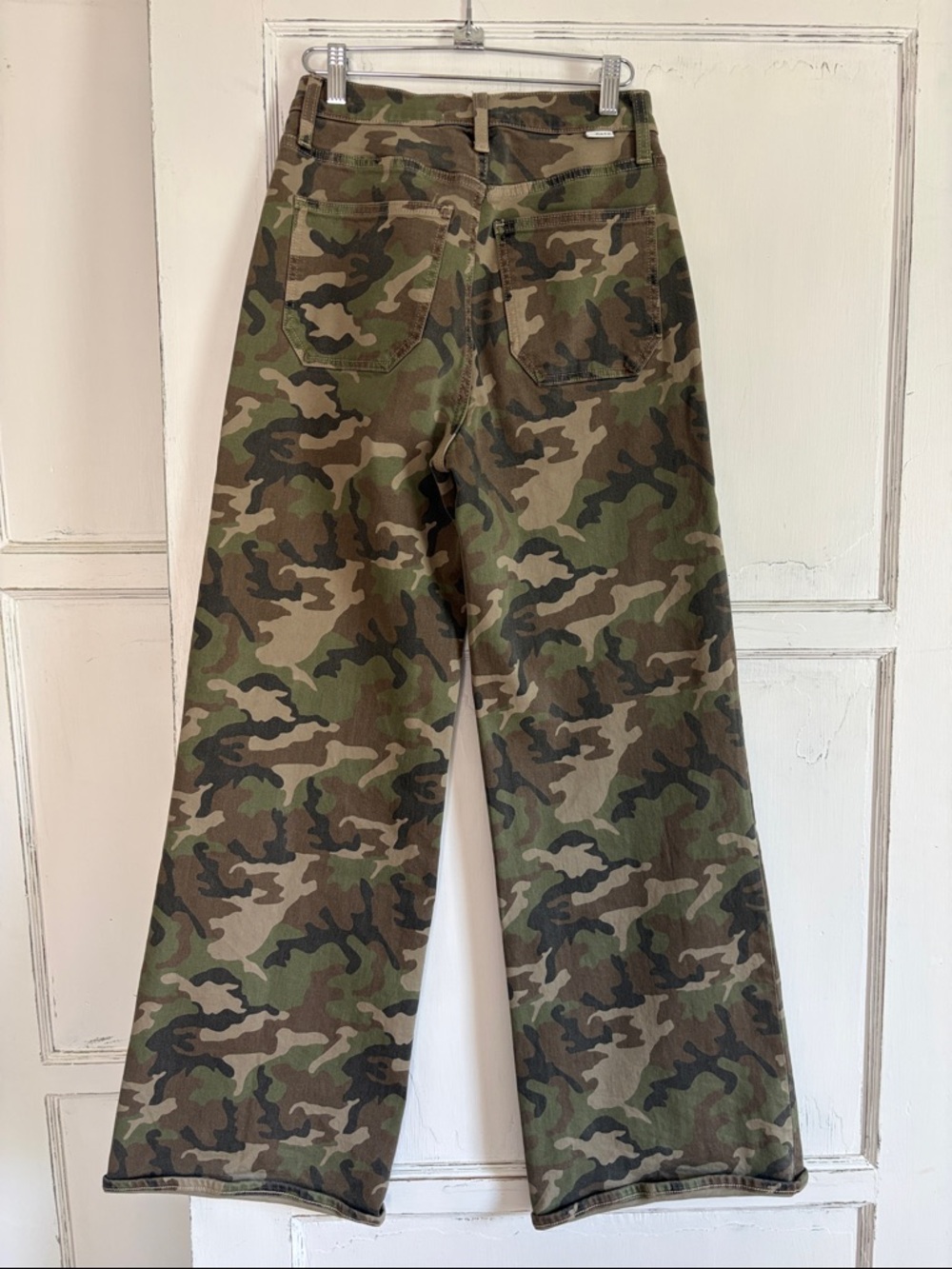 DAZE Organic Cotton Far Out High Rise Wide Leg Camo Jeans 26 - Picture 5 of 7